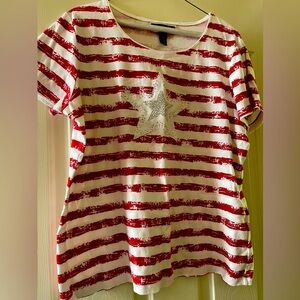 Beautiful top!size 1X. Red and white with lovely star! (make me an offer)
